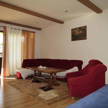 Trumic Apartamento *